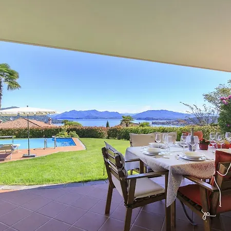 Villa Dagnente Sleeps 10 Pool Wifi